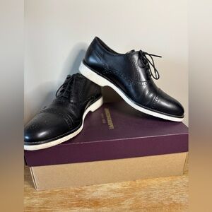 Johnston & Murphy Cap Toe wing tip Black Leather Men's Dress Shoes‎